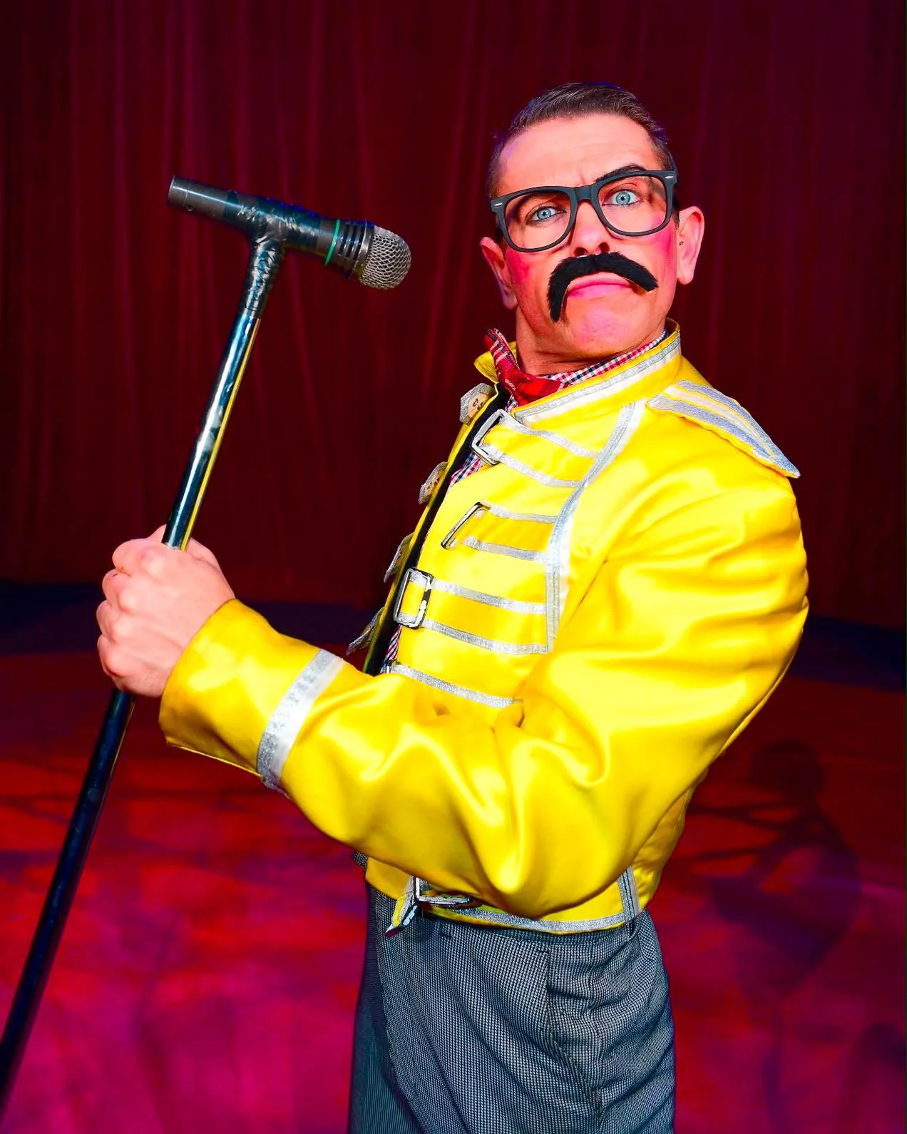 Emilion Delbosq – Clown beim Bonner Weihnachtscircus